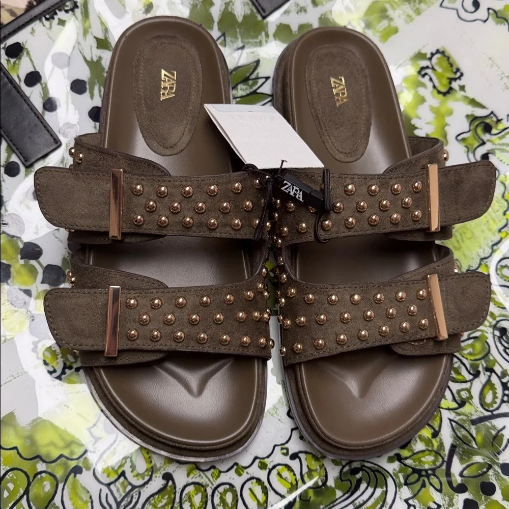 Zara  studded leather buckle sandals, Khaki green - Picture 16 of 16